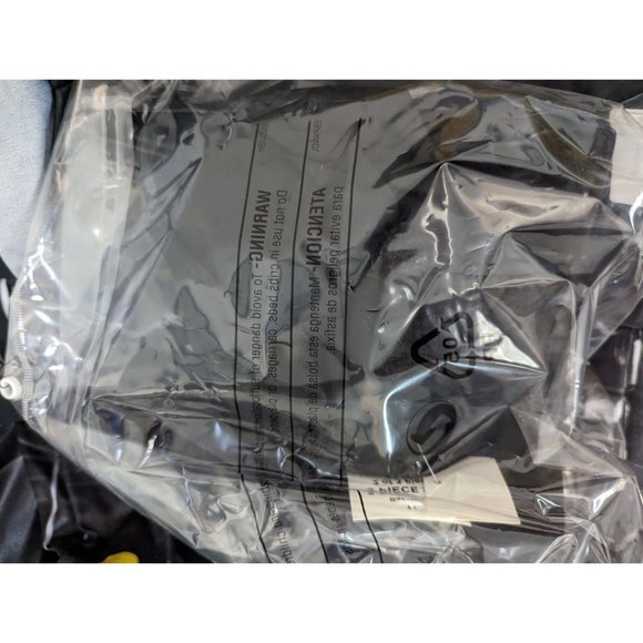 NEW Batman Halloween Dress Up Costume Boys Medium 8 with Mask - Picture 6 of 6